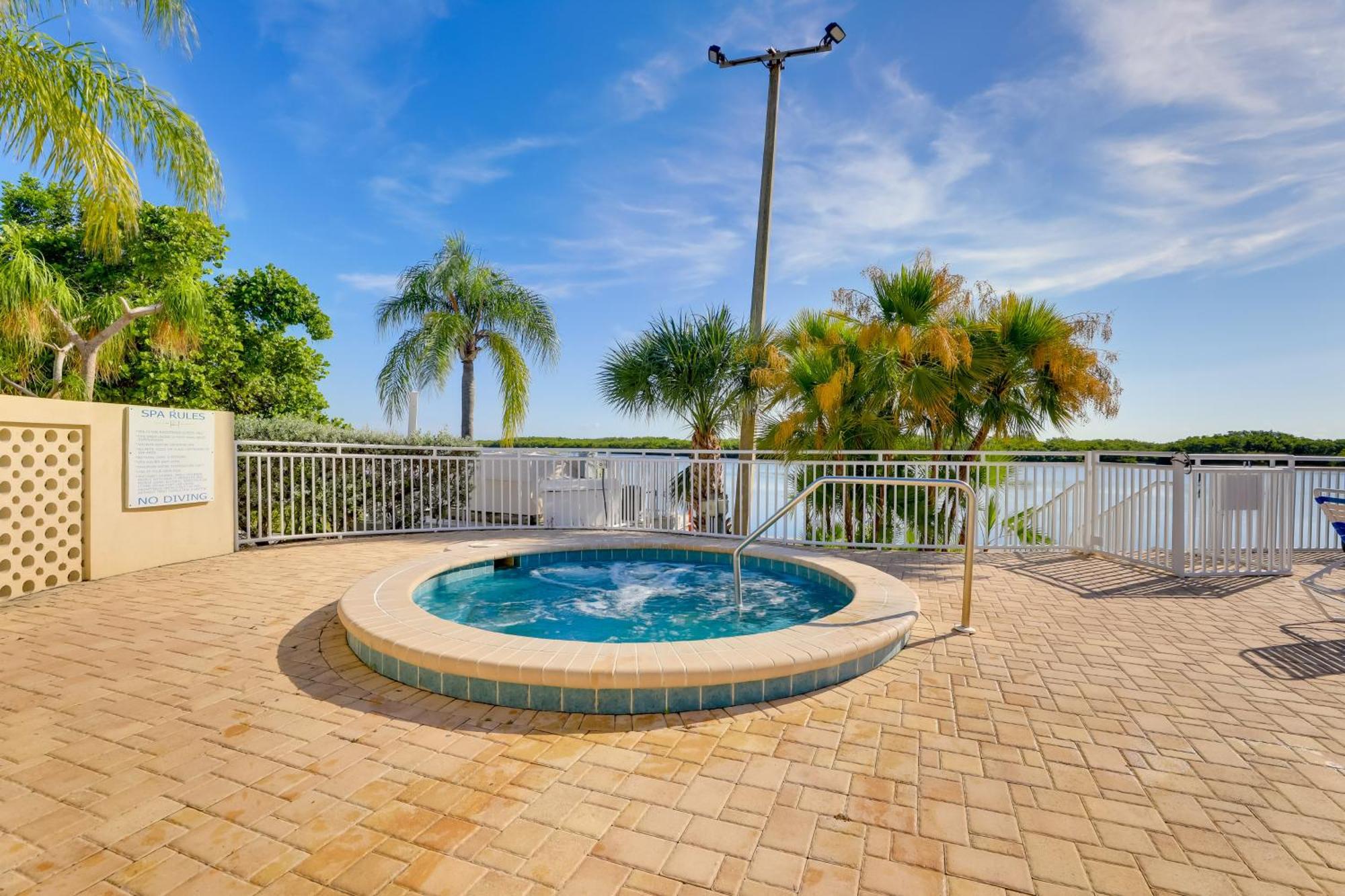 Coastal-Zen Ruskin Retreat Less Than 1 Mi To Beach! المظهر الخارجي الصورة