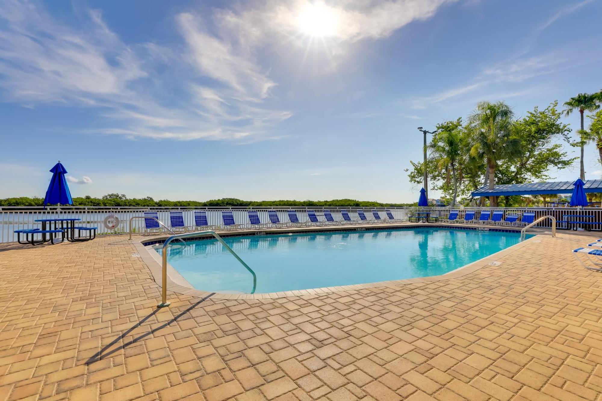 Coastal-Zen Ruskin Retreat Less Than 1 Mi To Beach! المظهر الخارجي الصورة